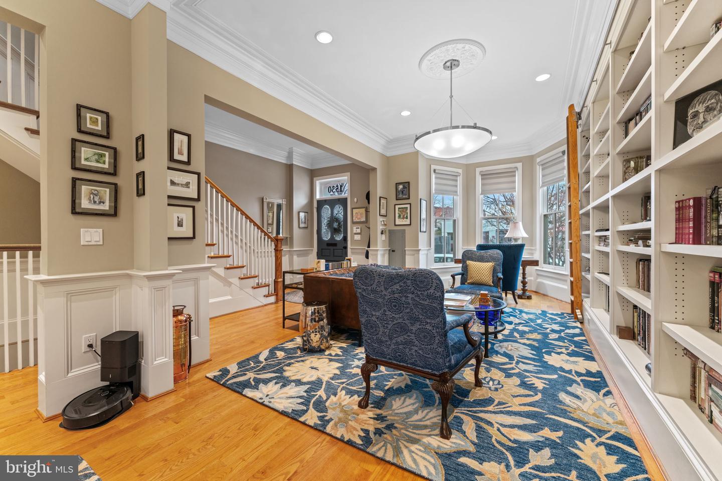 1530 15TH ST NW, WASHINGTON, District Of Columbia 20005, 4 Bedrooms Bedrooms, ,3 BathroomsBathrooms,Residential,For sale,1530 15TH ST NW,DCDC2207042 MLS # DCDC2207042