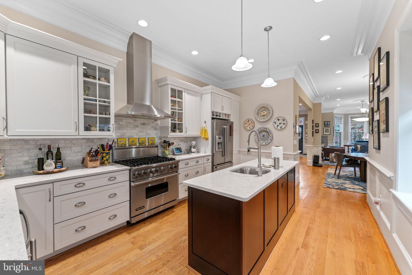 1530 15TH ST NW, WASHINGTON, District Of Columbia 20005, 4 Bedrooms Bedrooms, ,3 BathroomsBathrooms,Residential,For sale,1530 15TH ST NW,DCDC2207042 MLS # DCDC2207042