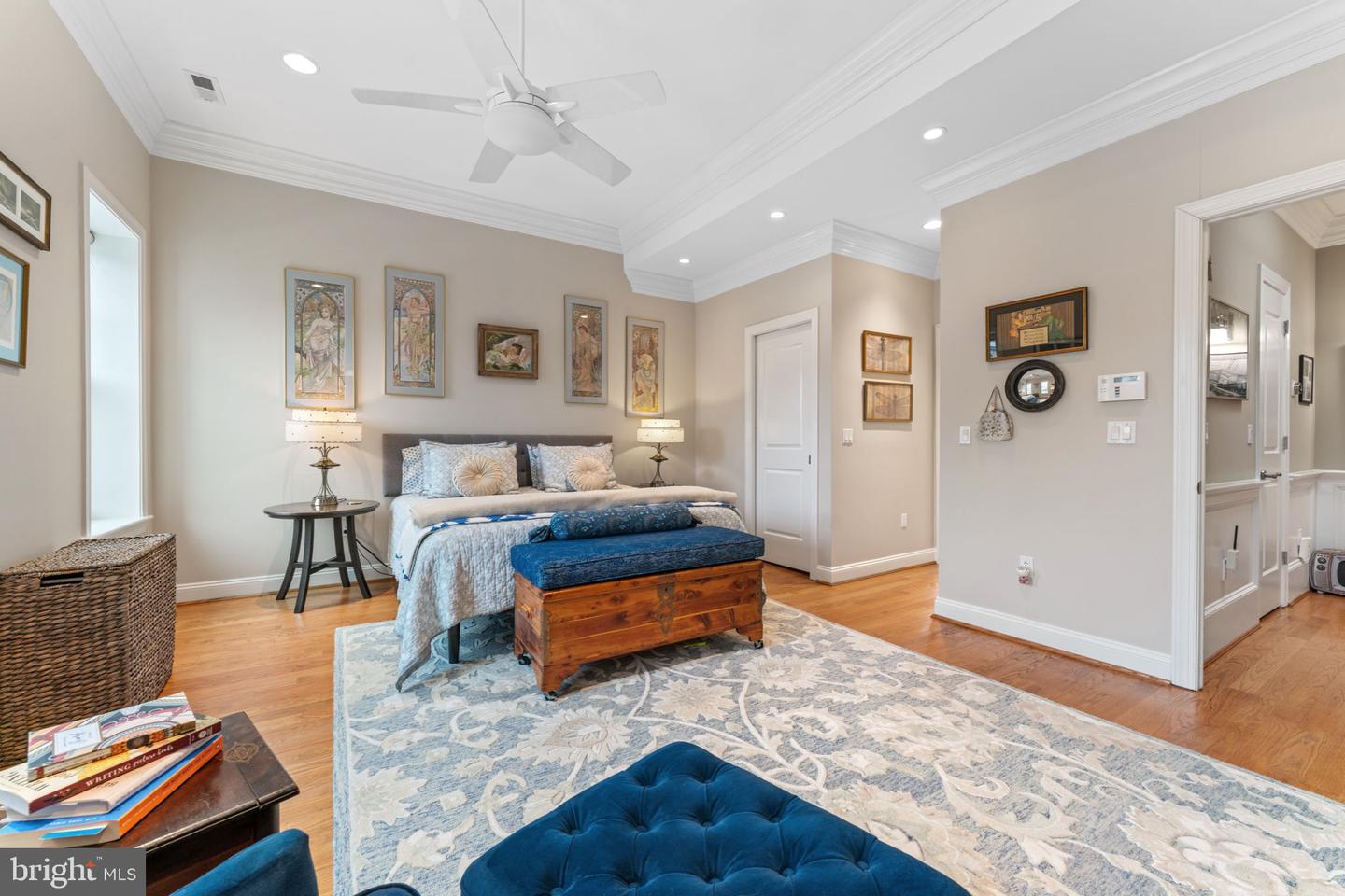 1530 15TH ST NW, WASHINGTON, District Of Columbia 20005, 4 Bedrooms Bedrooms, ,3 BathroomsBathrooms,Residential,For sale,1530 15TH ST NW,DCDC2207042 MLS # DCDC2207042