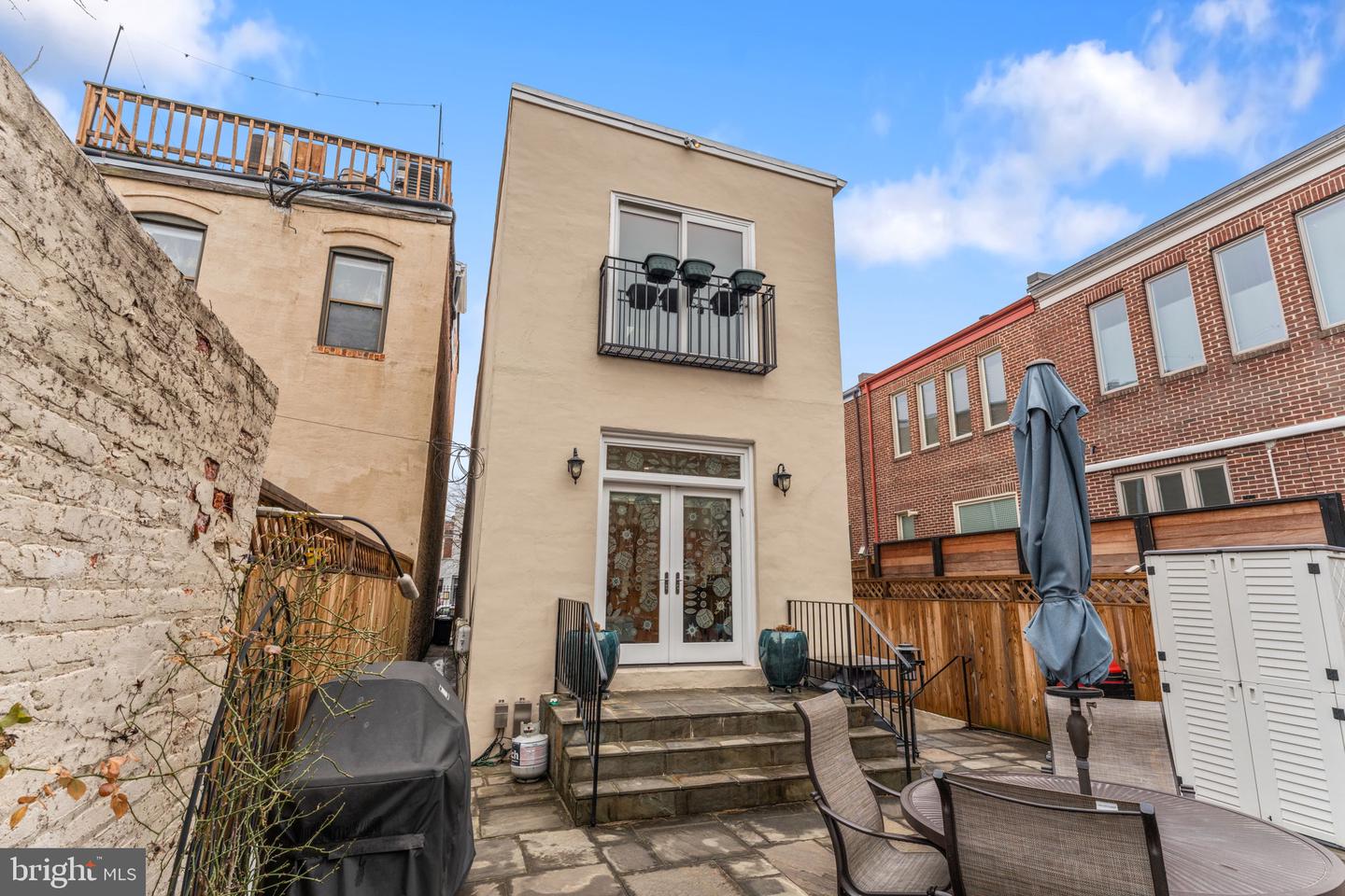 1530 15TH ST NW, WASHINGTON, District Of Columbia 20005, 4 Bedrooms Bedrooms, ,3 BathroomsBathrooms,Residential,For sale,1530 15TH ST NW,DCDC2207042 MLS # DCDC2207042