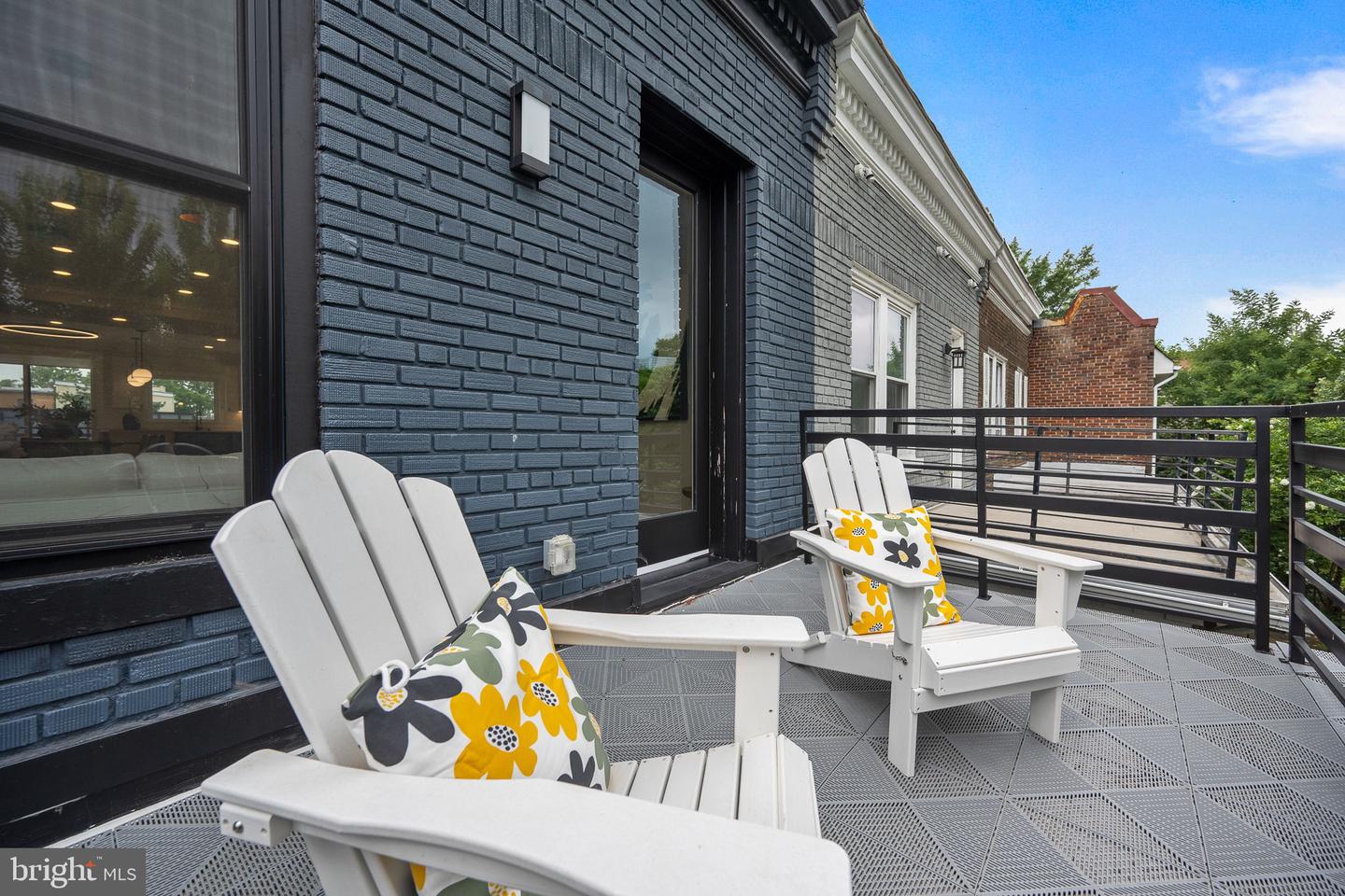 1117 MORSE ST NE #3, WASHINGTON, District Of Columbia 20002, 3 Bedrooms Bedrooms, ,2 BathroomsBathrooms,Residential,For sale,1117 MORSE ST NE #3,DCDC2207048 MLS # DCDC2207048
