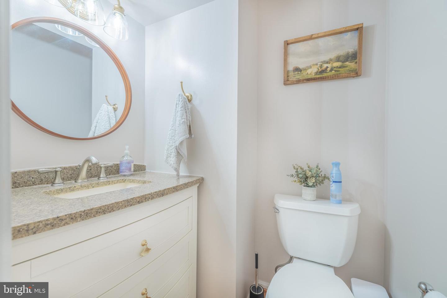 1439 MILLIKENS BEND RD, HERNDON, Virginia 20170, 4 Bedrooms Bedrooms, ,3 BathroomsBathrooms,Residential,For sale,1439 MILLIKENS BEND RD,VAFX2249462 MLS # VAFX2249462