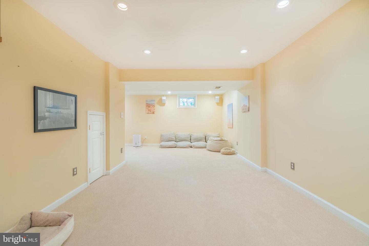1439 MILLIKENS BEND RD, HERNDON, Virginia 20170, 4 Bedrooms Bedrooms, ,3 BathroomsBathrooms,Residential,For sale,1439 MILLIKENS BEND RD,VAFX2249462 MLS # VAFX2249462
