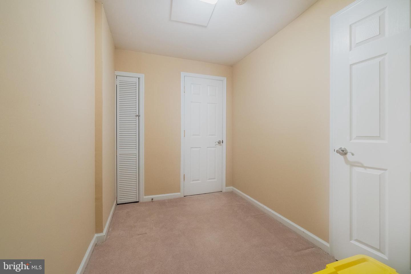 1439 MILLIKENS BEND RD, HERNDON, Virginia 20170, 4 Bedrooms Bedrooms, ,3 BathroomsBathrooms,Residential,For sale,1439 MILLIKENS BEND RD,VAFX2249462 MLS # VAFX2249462