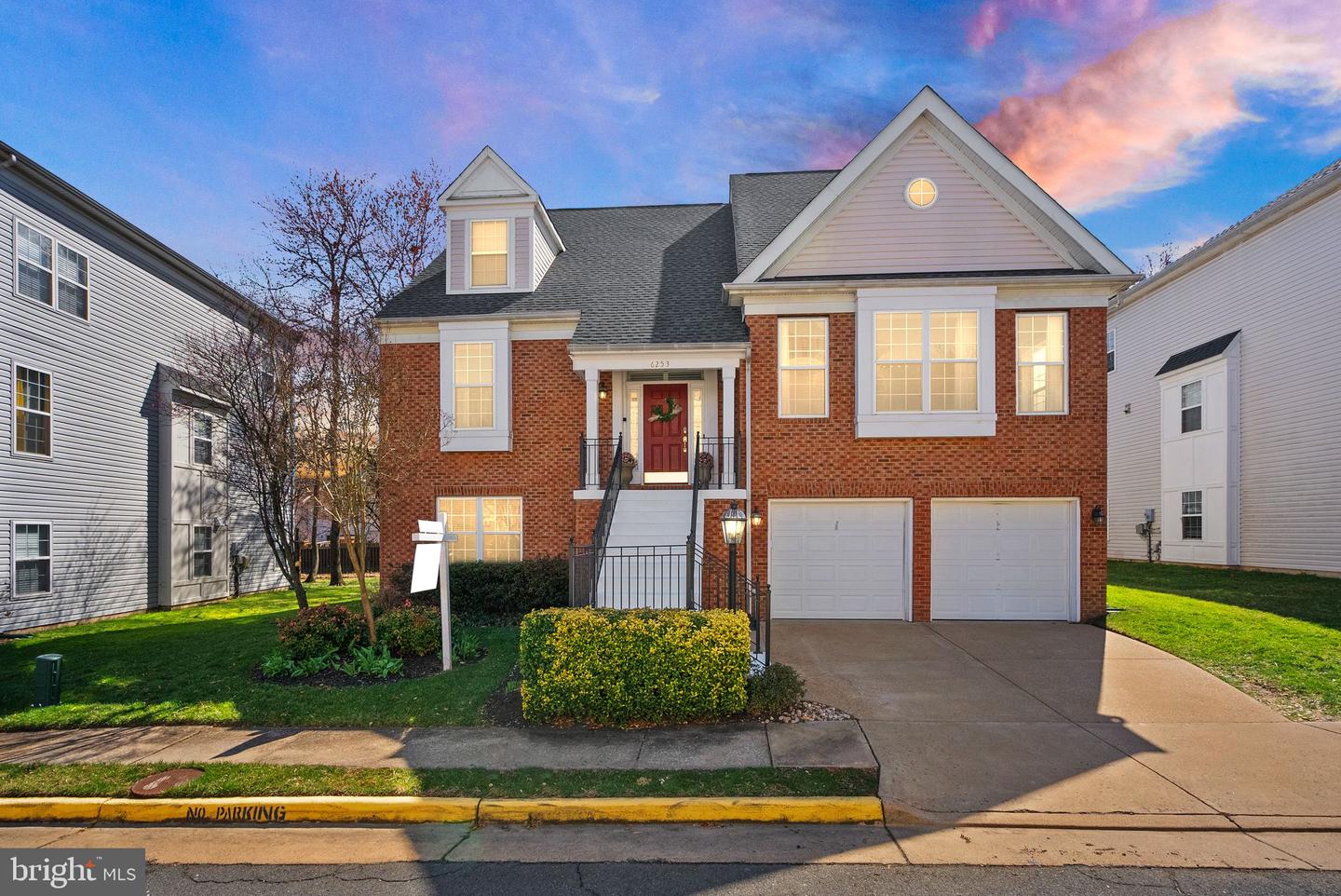 6253 SIBEL PL, ALEXANDRIA, Virginia 22310, 5 Bedrooms Bedrooms, ,4 BathroomsBathrooms,Residential,For sale,6253 SIBEL PL,VAFX2220530 MLS # VAFX2220530