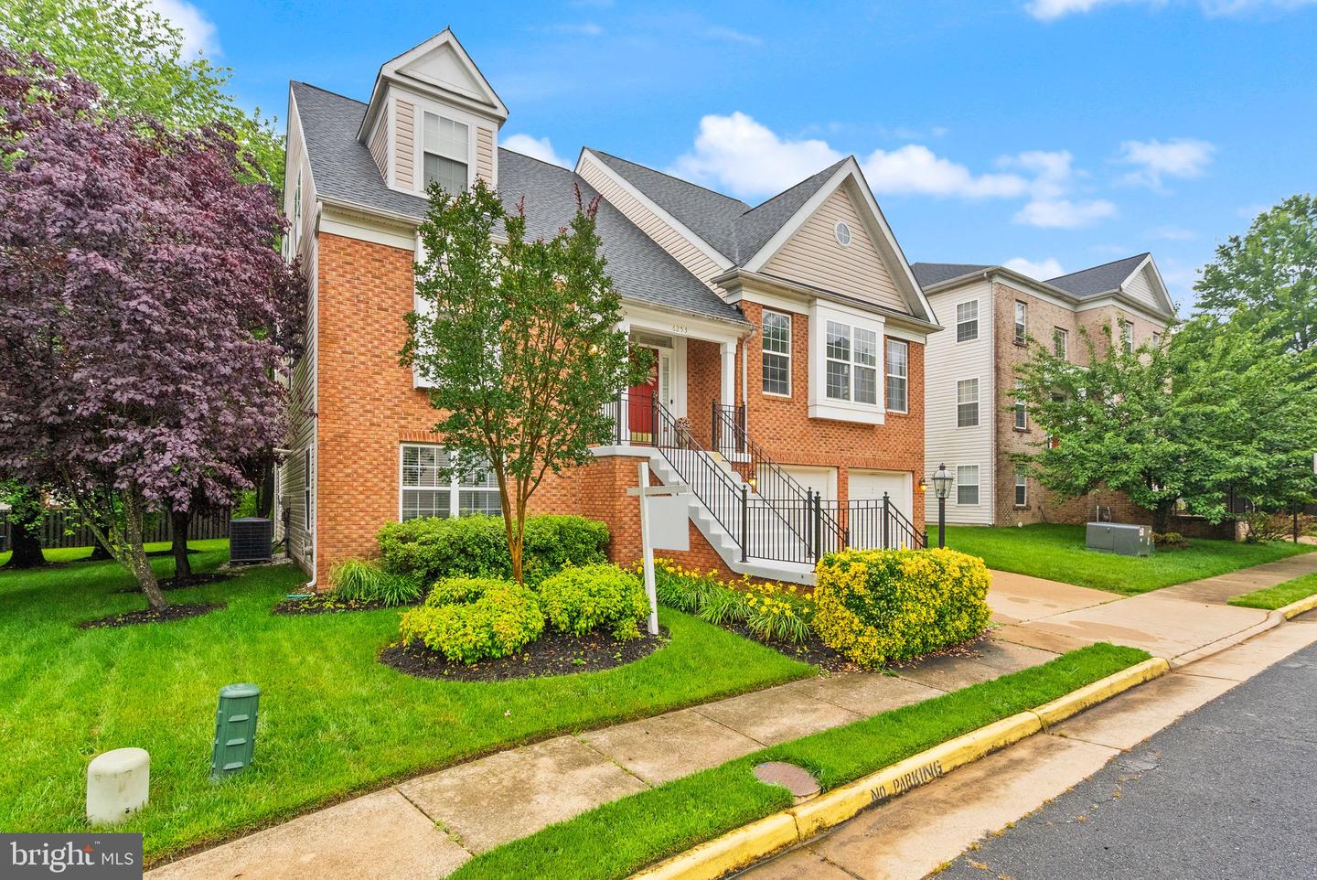 6253 SIBEL PL, ALEXANDRIA, Virginia 22310, 5 Bedrooms Bedrooms, ,4 BathroomsBathrooms,Residential,For sale,6253 SIBEL PL,VAFX2220530 MLS # VAFX2220530
