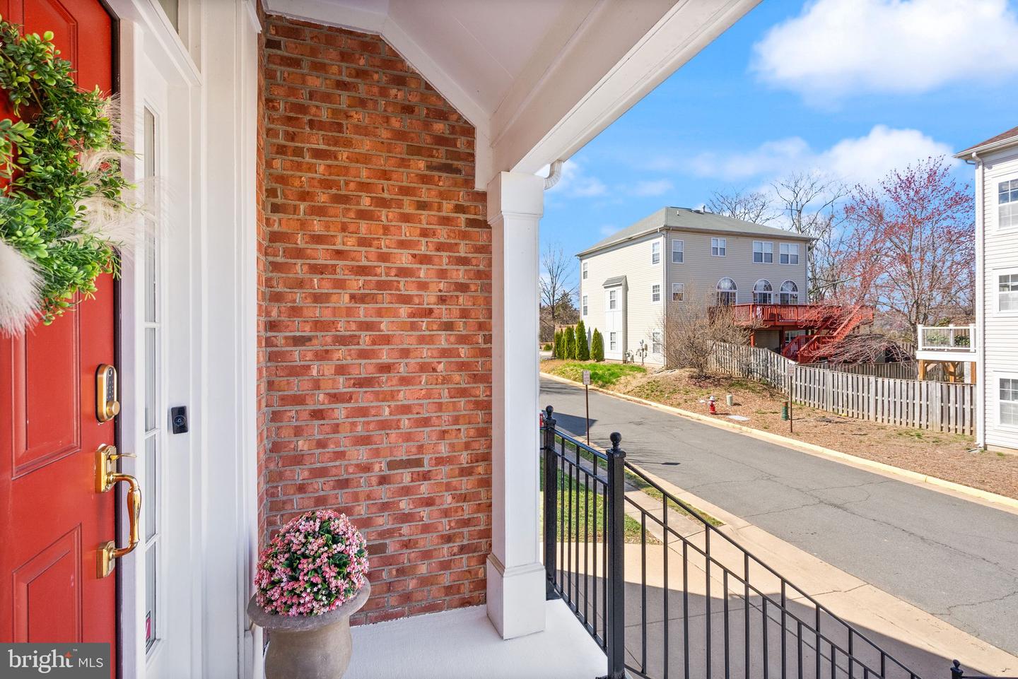 6253 SIBEL PL, ALEXANDRIA, Virginia 22310, 5 Bedrooms Bedrooms, ,4 BathroomsBathrooms,Residential,For sale,6253 SIBEL PL,VAFX2220530 MLS # VAFX2220530