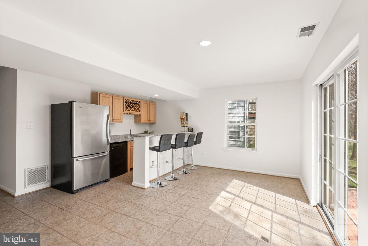 6253 SIBEL PL, ALEXANDRIA, Virginia 22310, 5 Bedrooms Bedrooms, ,4 BathroomsBathrooms,Residential,For sale,6253 SIBEL PL,VAFX2220530 MLS # VAFX2220530