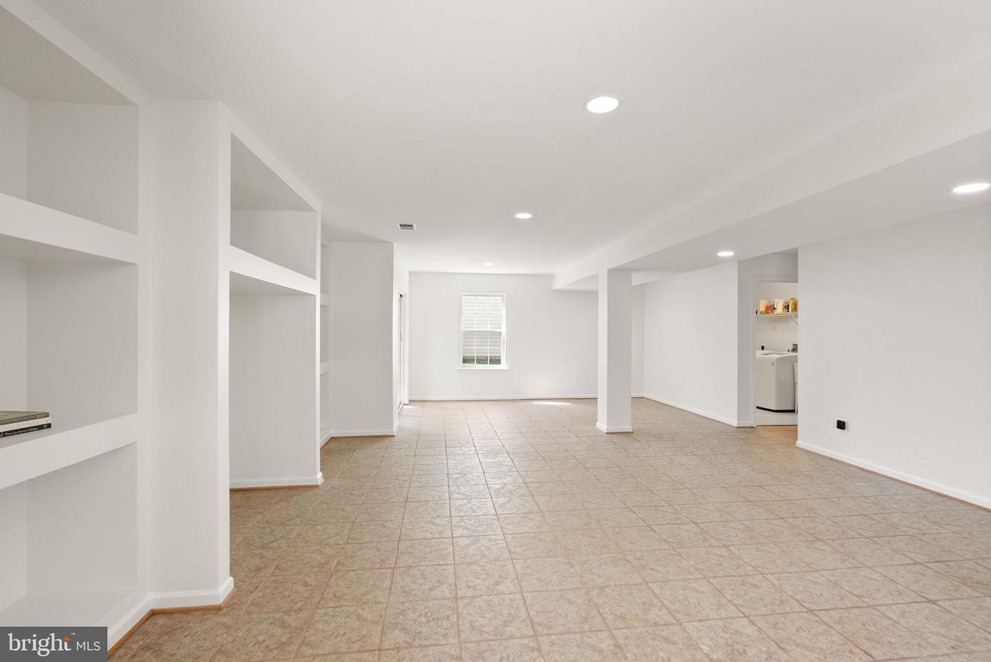 6253 SIBEL PL, ALEXANDRIA, Virginia 22310, 5 Bedrooms Bedrooms, ,4 BathroomsBathrooms,Residential,For sale,6253 SIBEL PL,VAFX2220530 MLS # VAFX2220530