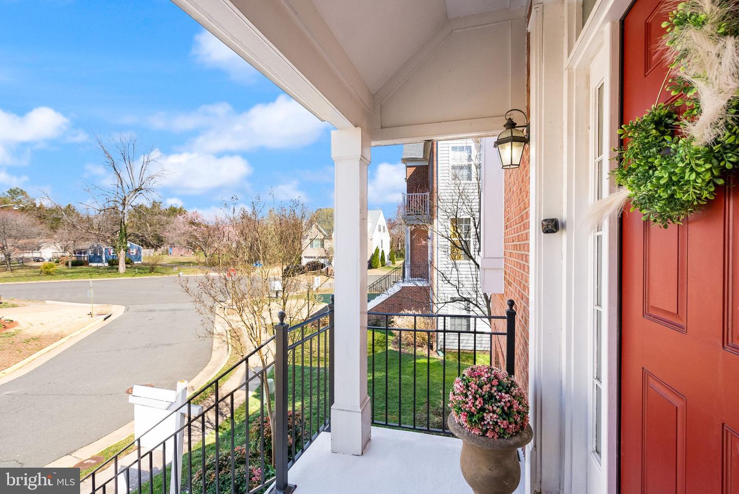6253 SIBEL PL, ALEXANDRIA, Virginia 22310, 5 Bedrooms Bedrooms, ,4 BathroomsBathrooms,Residential,For sale,6253 SIBEL PL,VAFX2220530 MLS # VAFX2220530