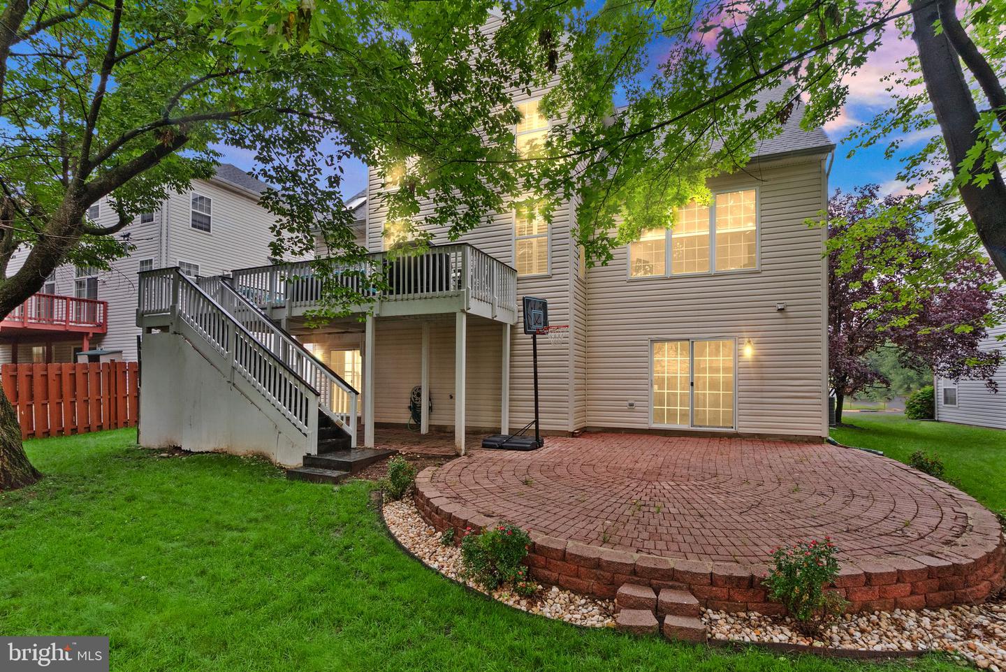 6253 SIBEL PL, ALEXANDRIA, Virginia 22310, 5 Bedrooms Bedrooms, ,4 BathroomsBathrooms,Residential,For sale,6253 SIBEL PL,VAFX2220530 MLS # VAFX2220530