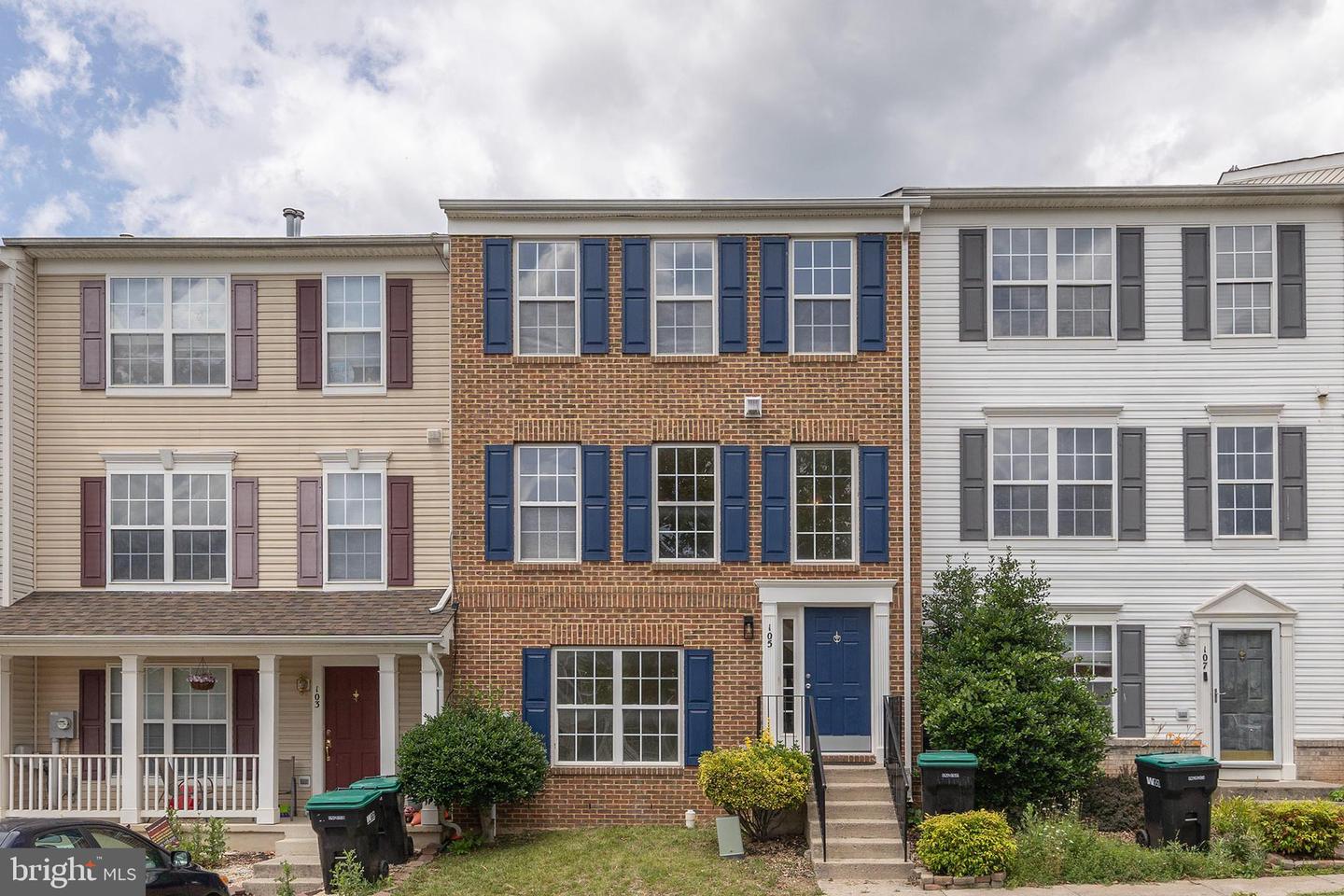 105 CANNON CT, STRASBURG, Virginia 22657, 4 Bedrooms Bedrooms, ,3 BathroomsBathrooms,Residential,For sale,105 CANNON CT,VASH2010892 MLS # VASH2010892