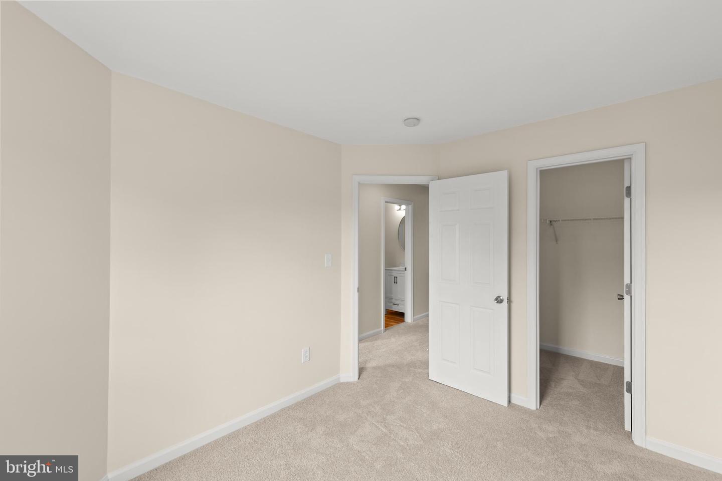 105 CANNON CT, STRASBURG, Virginia 22657, 4 Bedrooms Bedrooms, ,3 BathroomsBathrooms,Residential,For sale,105 CANNON CT,VASH2010892 MLS # VASH2010892