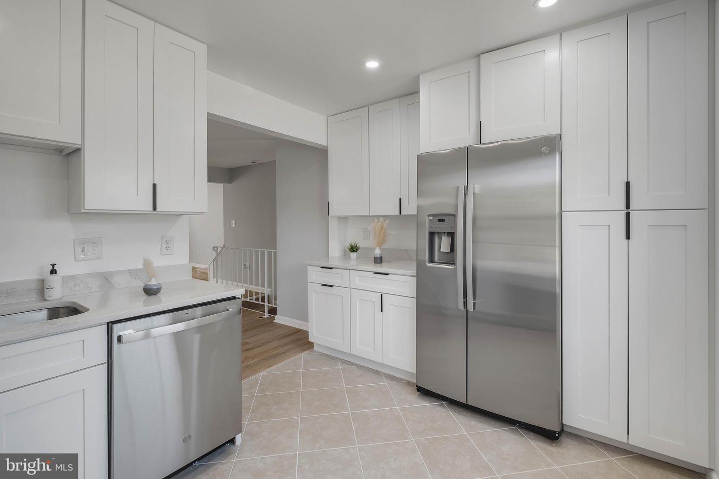 14079 GERALDINE CT, WOODBRIDGE, Virginia 22193, 4 Bedrooms Bedrooms, ,3 BathroomsBathrooms,Residential,For sale,14079 GERALDINE CT,VAPW2091264 MLS # VAPW2091264