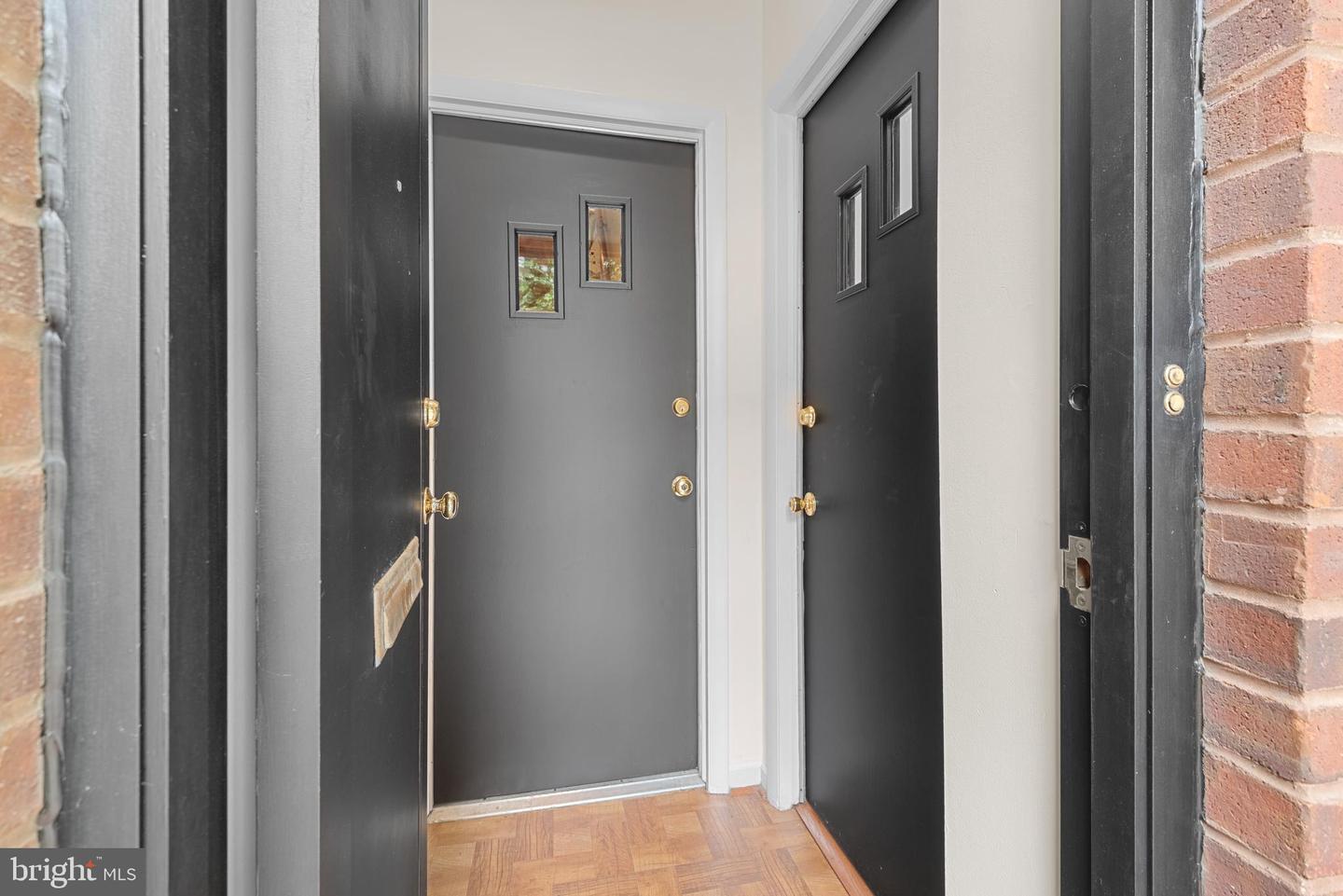 1773 SWANN ST NW, WASHINGTON, District Of Columbia 20009, 2 Bedrooms Bedrooms, ,2 BathroomsBathrooms,Residential,For sale,1773 SWANN ST NW,DCDC2194438 MLS # DCDC2194438