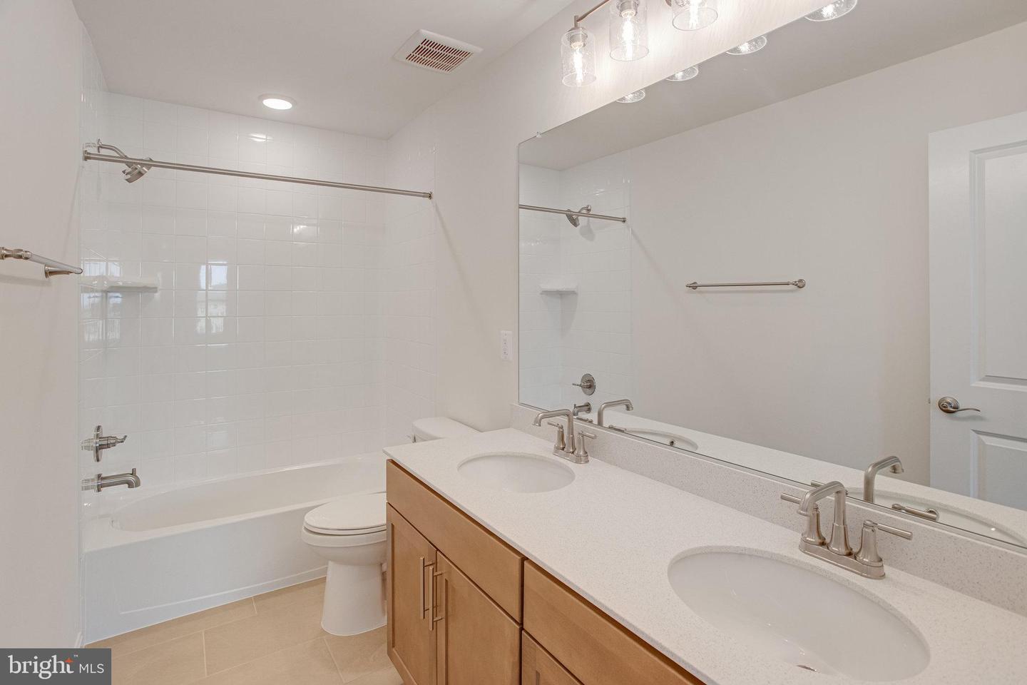 229 CAMWOOD CT, FREDERICKSBURG, Virginia 22405, 4 Bedrooms Bedrooms, ,2 BathroomsBathrooms,Residential,For sale,229 CAMWOOD CT,VAST2037674 MLS # VAST2037674
