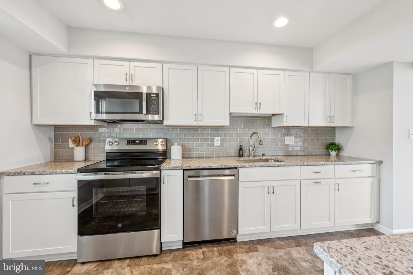 809 FLORAL PL NW, WASHINGTON, District Of Columbia 20012, 3 Bedrooms Bedrooms, ,2 BathroomsBathrooms,Residential,For sale,809 FLORAL PL NW,DCDC2195488 MLS # DCDC2195488