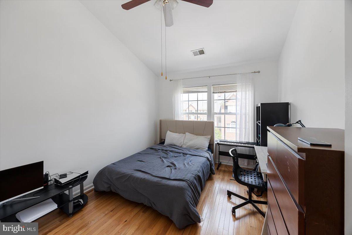 4127 DALLAS HUTCHISON ST, CHANTILLY, Virginia 20151, 3 Bedrooms Bedrooms, ,3 BathroomsBathrooms,Residential,For sale,4127 DALLAS HUTCHISON ST,VAFX2236064 MLS # VAFX2236064