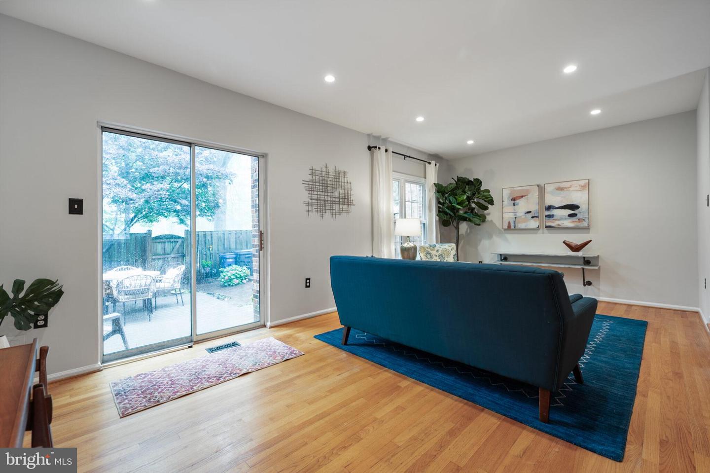 2759 CARTER FARM CT, ALEXANDRIA, Virginia 22306, 4 Bedrooms Bedrooms, ,3 BathroomsBathrooms,Residential,For sale,2759 CARTER FARM CT,VAFX2237748 MLS # VAFX2237748