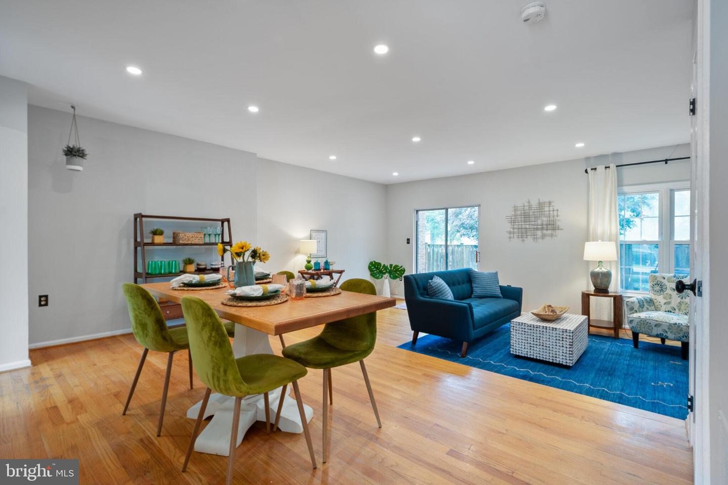 2759 CARTER FARM CT, ALEXANDRIA, Virginia 22306, 4 Bedrooms Bedrooms, ,3 BathroomsBathrooms,Residential,For sale,2759 CARTER FARM CT,VAFX2237748 MLS # VAFX2237748