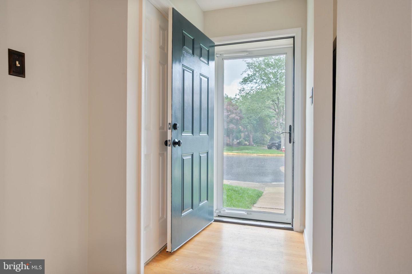 2759 CARTER FARM CT, ALEXANDRIA, Virginia 22306, 4 Bedrooms Bedrooms, ,3 BathroomsBathrooms,Residential,For sale,2759 CARTER FARM CT,VAFX2237748 MLS # VAFX2237748