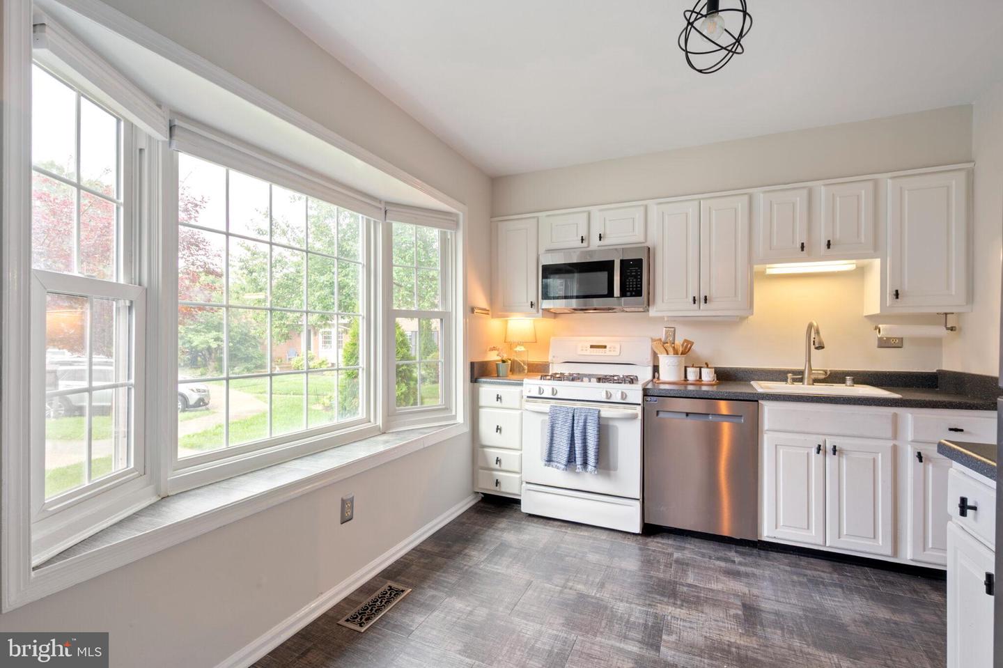2759 CARTER FARM CT, ALEXANDRIA, Virginia 22306, 4 Bedrooms Bedrooms, ,3 BathroomsBathrooms,Residential,For sale,2759 CARTER FARM CT,VAFX2237748 MLS # VAFX2237748