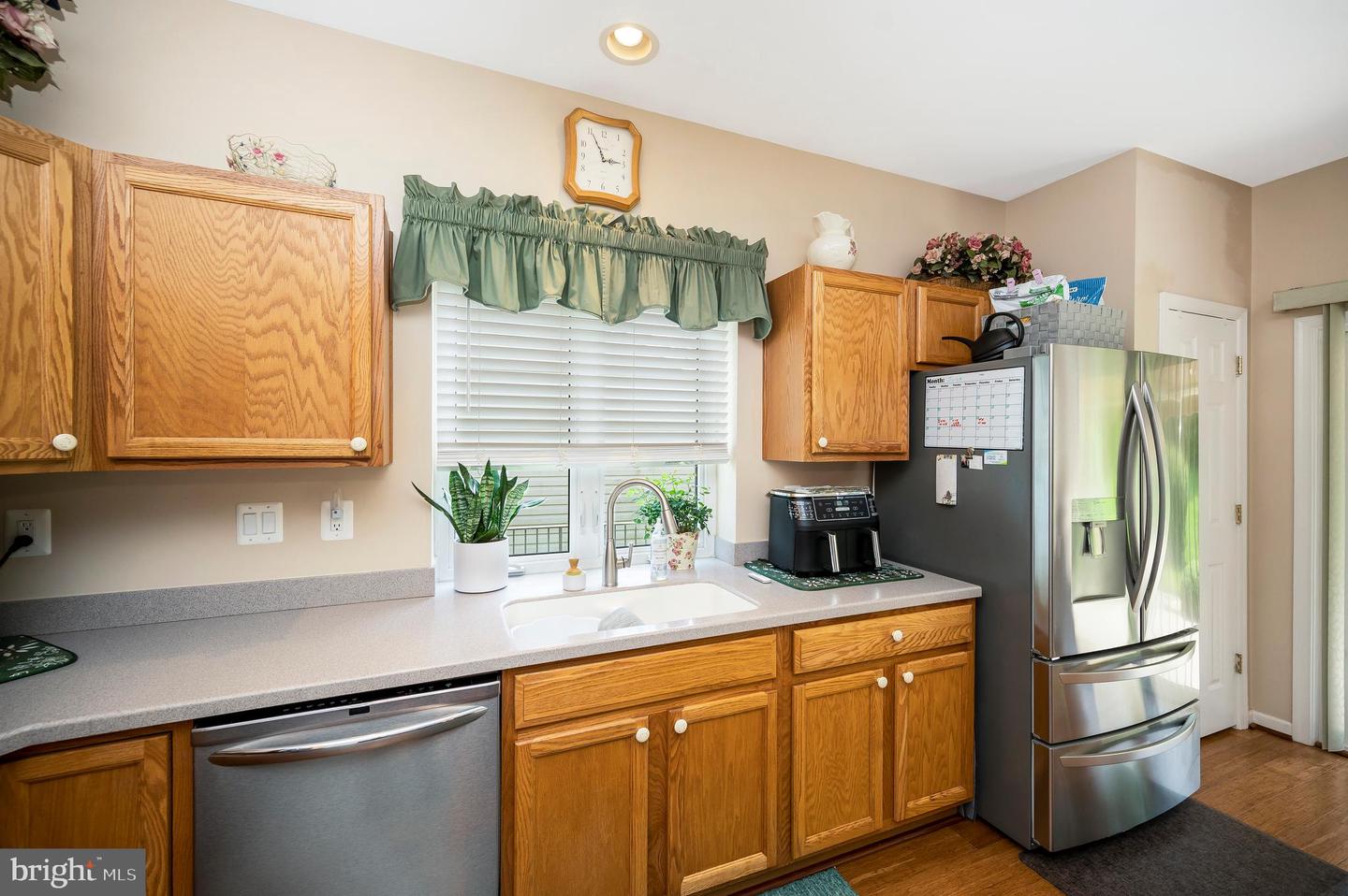 24 SMITHFIELD WAY, FREDERICKSBURG, Virginia 22406, 2 Bedrooms Bedrooms, ,2 BathroomsBathrooms,Residential,For sale,24 SMITHFIELD WAY,VAST2038770 MLS # VAST2038770