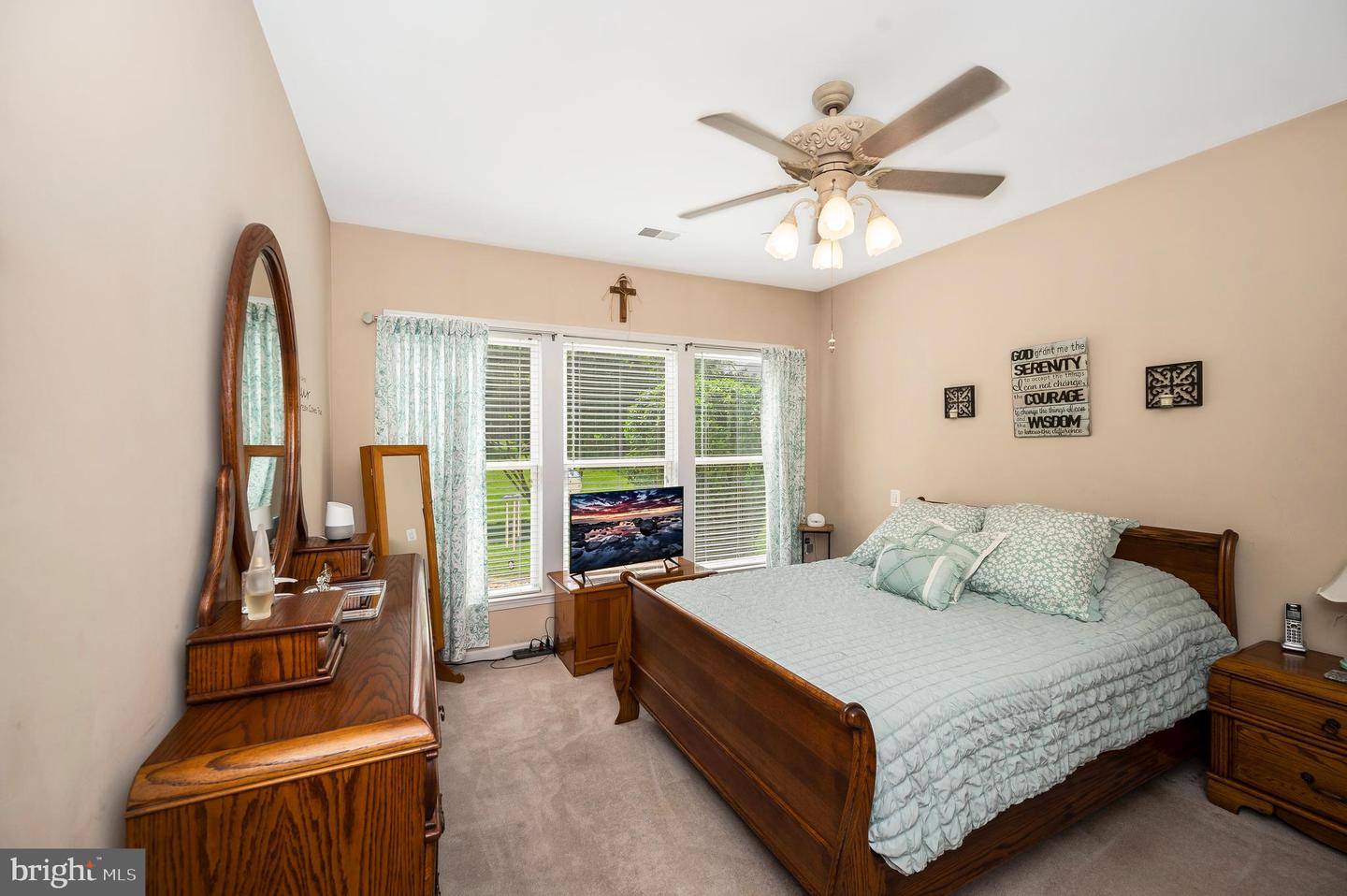 24 SMITHFIELD WAY, FREDERICKSBURG, Virginia 22406, 2 Bedrooms Bedrooms, ,2 BathroomsBathrooms,Residential,For sale,24 SMITHFIELD WAY,VAST2038770 MLS # VAST2038770