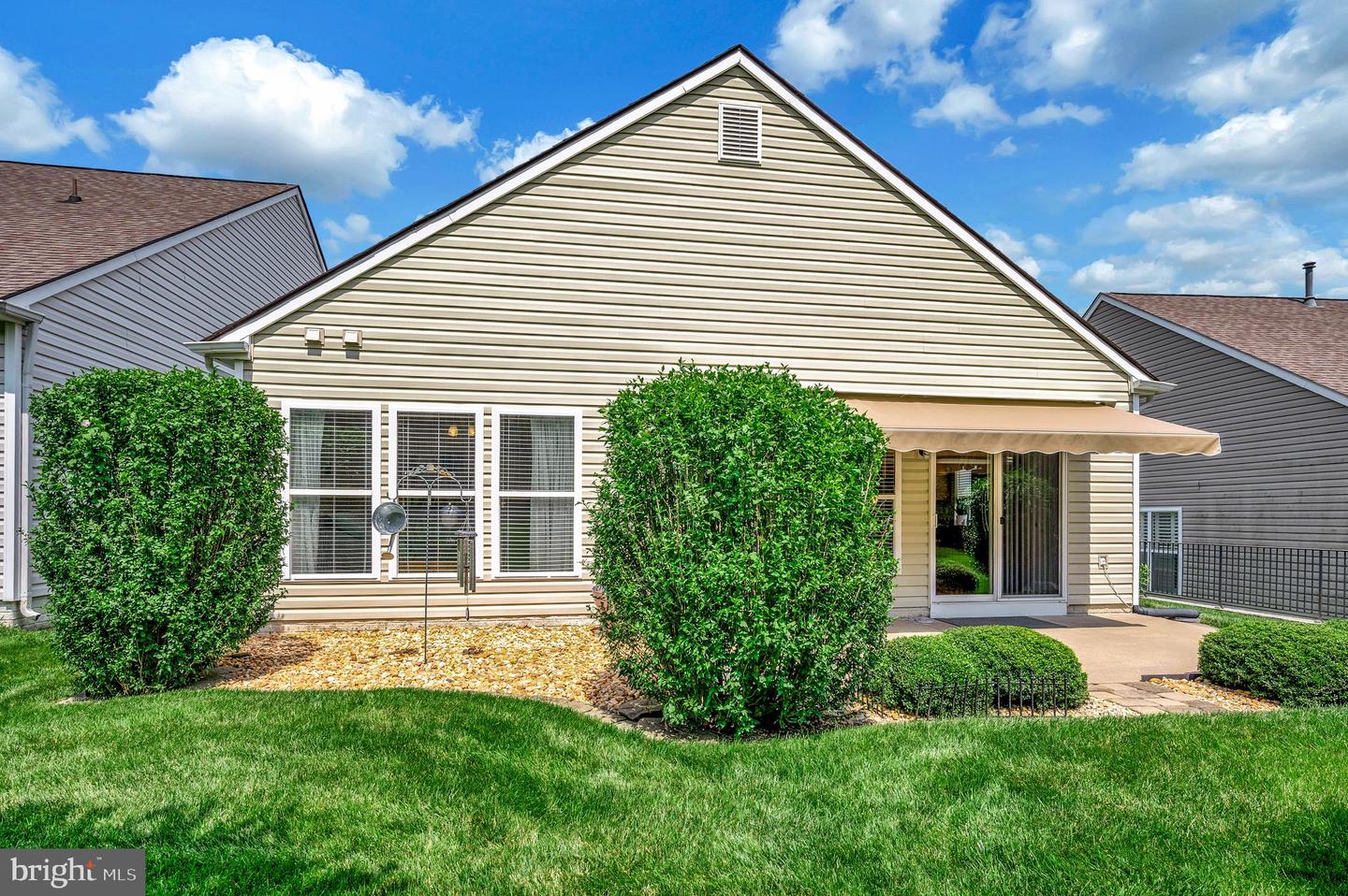 24 SMITHFIELD WAY, FREDERICKSBURG, Virginia 22406, 2 Bedrooms Bedrooms, ,2 BathroomsBathrooms,Residential,For sale,24 SMITHFIELD WAY,VAST2038770 MLS # VAST2038770