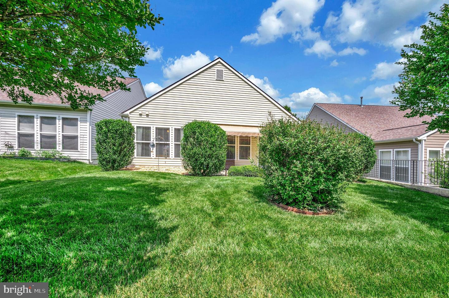 24 SMITHFIELD WAY, FREDERICKSBURG, Virginia 22406, 2 Bedrooms Bedrooms, ,2 BathroomsBathrooms,Residential,For sale,24 SMITHFIELD WAY,VAST2038770 MLS # VAST2038770