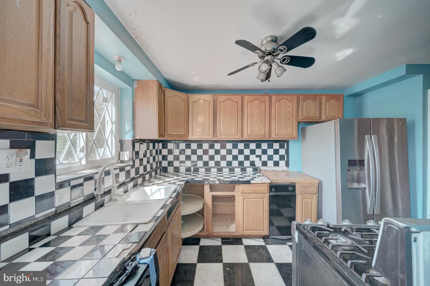 5128 NEW HAMPSHIRE AVE NW, WASHINGTON, District Of Columbia 20011, 3 Bedrooms Bedrooms, ,3 BathroomsBathrooms,Residential,For sale,5128 NEW HAMPSHIRE AVE NW,DCDC2200330 MLS # DCDC2200330