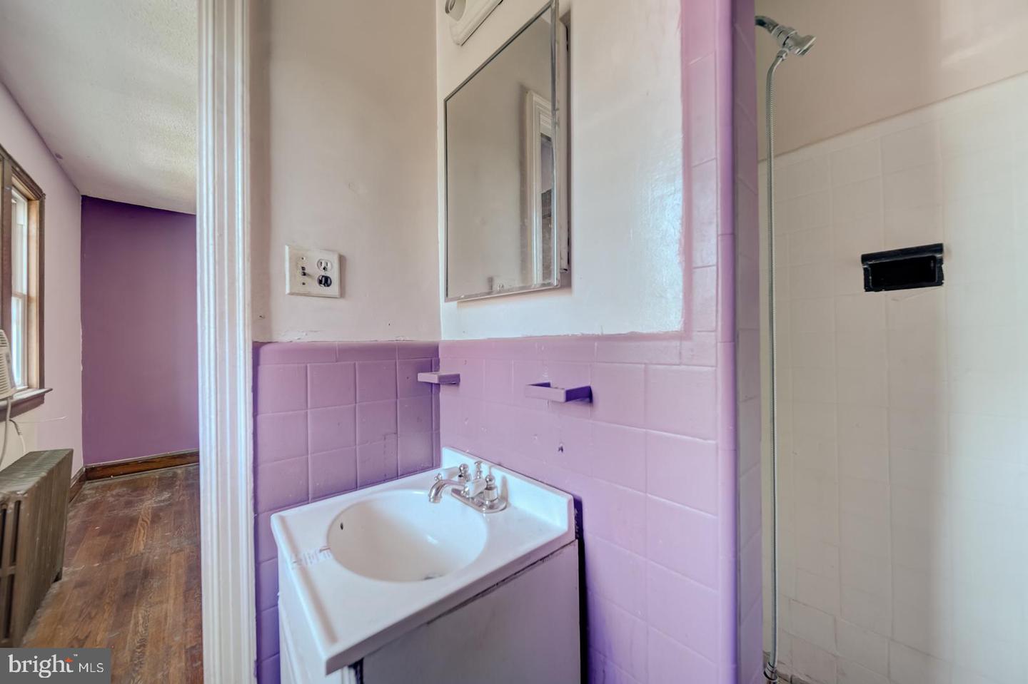 5128 NEW HAMPSHIRE AVE NW, WASHINGTON, District Of Columbia 20011, 3 Bedrooms Bedrooms, ,3 BathroomsBathrooms,Residential,For sale,5128 NEW HAMPSHIRE AVE NW,DCDC2200330 MLS # DCDC2200330