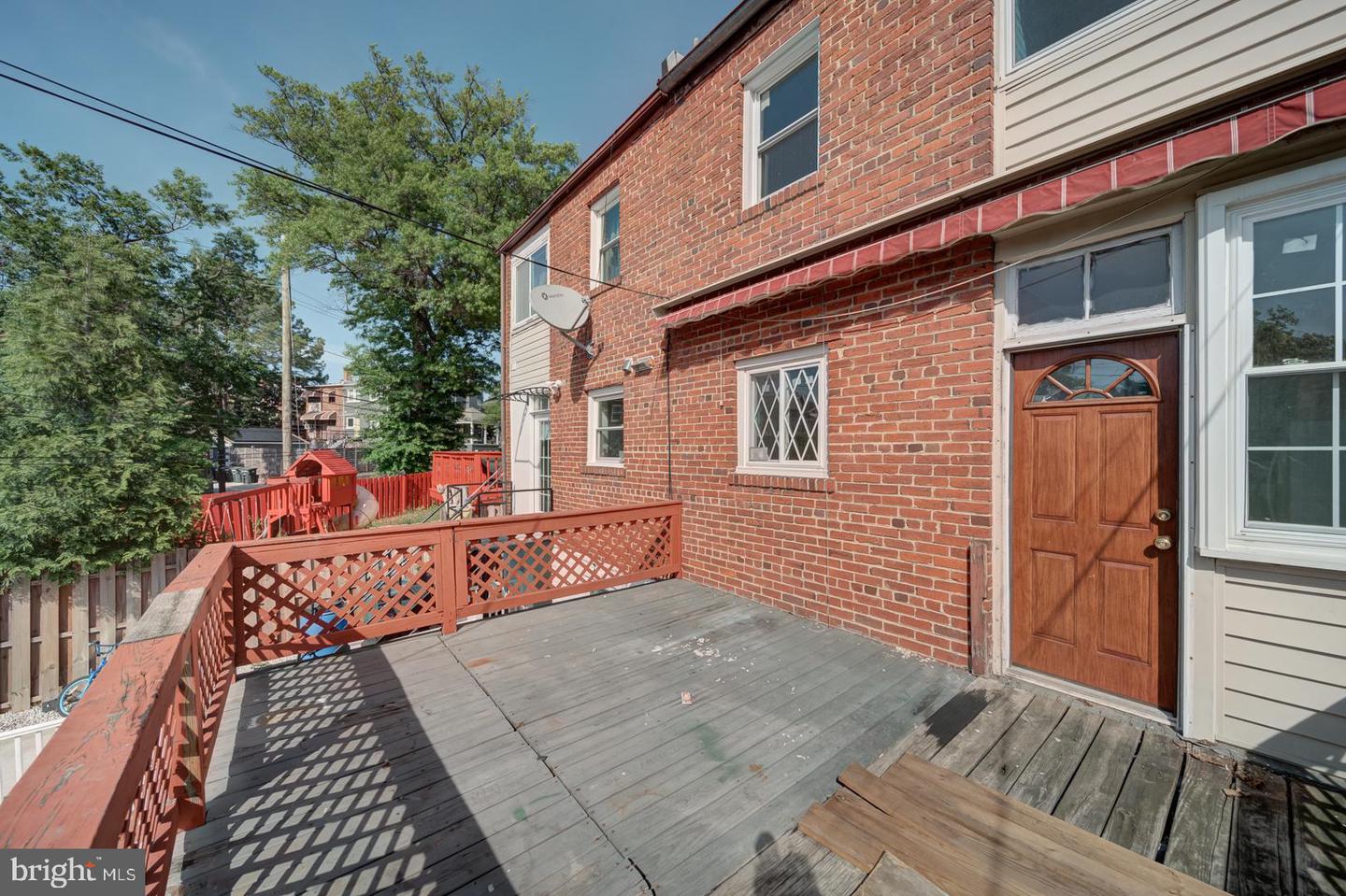 5128 NEW HAMPSHIRE AVE NW, WASHINGTON, District Of Columbia 20011, 3 Bedrooms Bedrooms, ,3 BathroomsBathrooms,Residential,For sale,5128 NEW HAMPSHIRE AVE NW,DCDC2200330 MLS # DCDC2200330