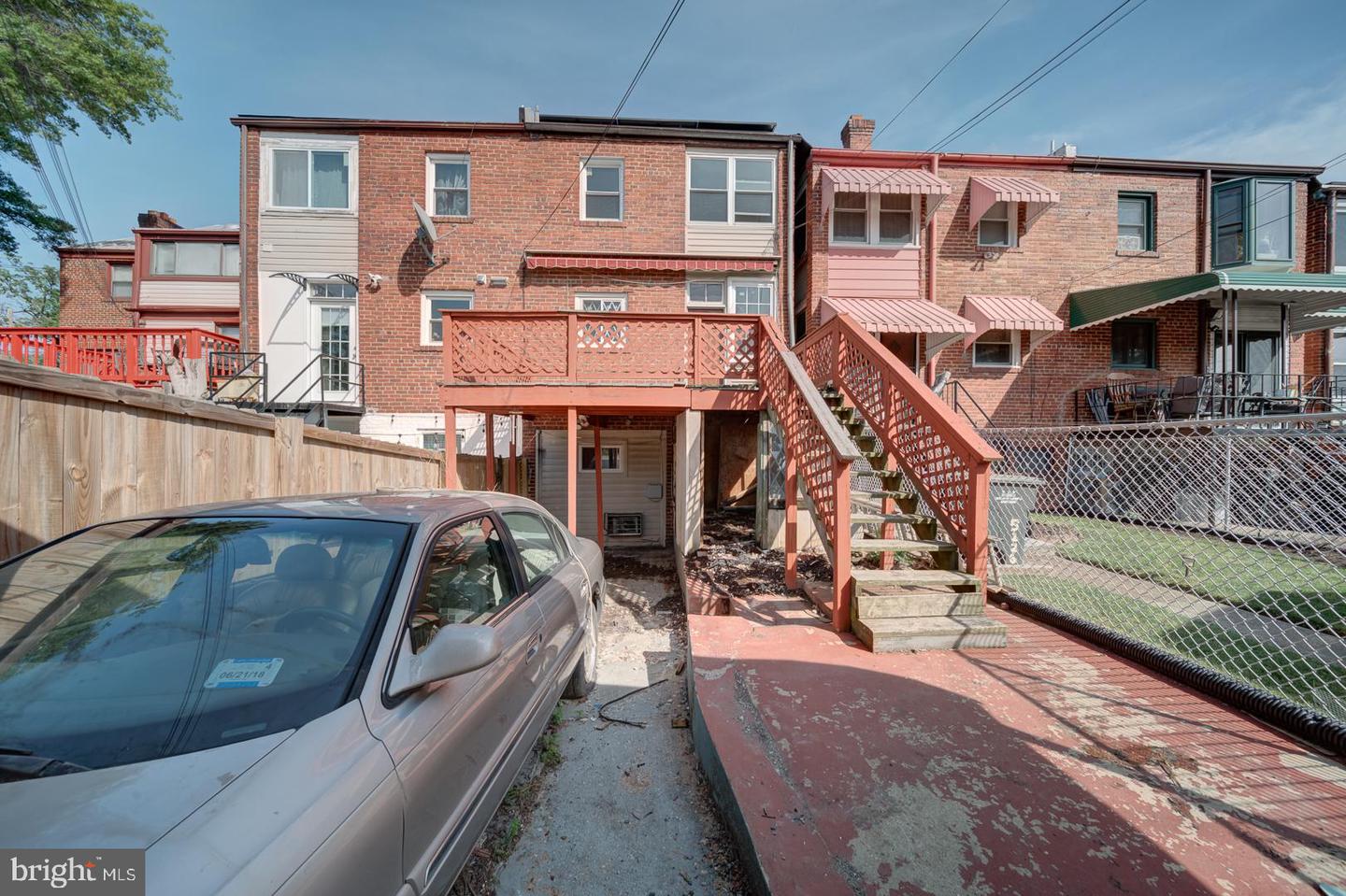 5128 NEW HAMPSHIRE AVE NW, WASHINGTON, District Of Columbia 20011, 3 Bedrooms Bedrooms, ,3 BathroomsBathrooms,Residential,For sale,5128 NEW HAMPSHIRE AVE NW,DCDC2200330 MLS # DCDC2200330