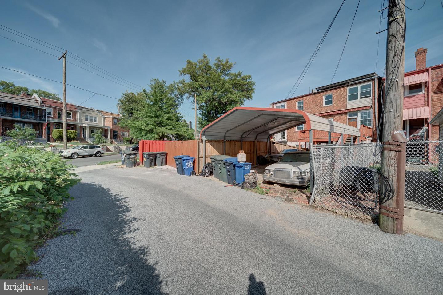 5128 NEW HAMPSHIRE AVE NW, WASHINGTON, District Of Columbia 20011, 3 Bedrooms Bedrooms, ,3 BathroomsBathrooms,Residential,For sale,5128 NEW HAMPSHIRE AVE NW,DCDC2200330 MLS # DCDC2200330