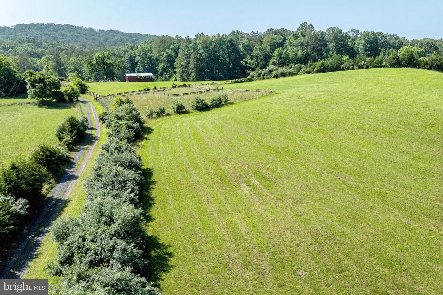 2250 EMERALD HILL RD, SPERRYVILLE, Virginia 22740, 3 Bedrooms Bedrooms, ,2 BathroomsBathrooms,Residential,For sale,2250 EMERALD HILL RD,VACU2010656 MLS # VACU2010656