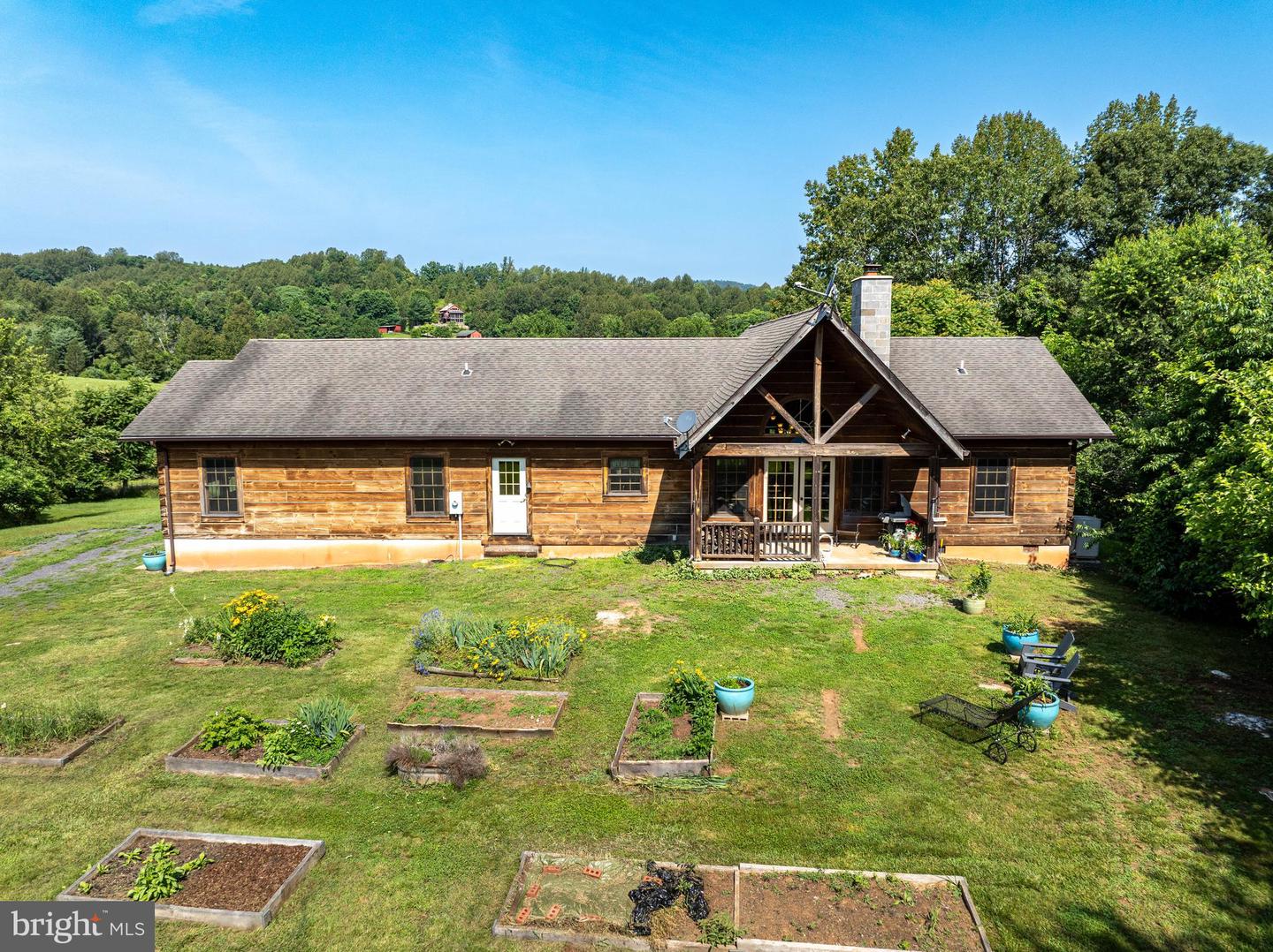2250 EMERALD HILL RD, SPERRYVILLE, Virginia 22740, 3 Bedrooms Bedrooms, ,2 BathroomsBathrooms,Residential,For sale,2250 EMERALD HILL RD,VACU2010656 MLS # VACU2010656
