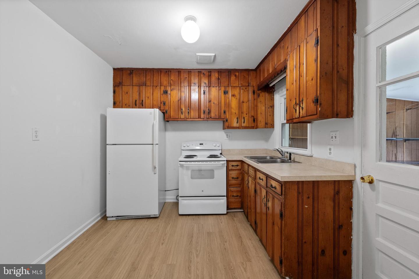 106 NORTH ST NE, LEESBURG, Virginia 20176, 3 Bedrooms Bedrooms, ,1 BathroomBathrooms,Residential,For sale,106 NORTH ST NE,VALO2097828 MLS # VALO2097828