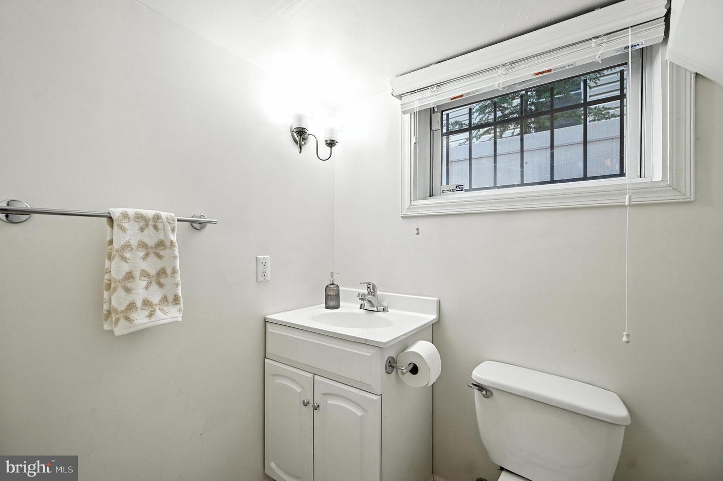 3921 22ND ST NE, WASHINGTON, District Of Columbia 20018, 3 Bedrooms Bedrooms, ,2 BathroomsBathrooms,Residential,For sale,3921 22ND ST NE,DCDC2203224 MLS # DCDC2203224 3921 22ND ST NE, WASHINGTON, District Of Columbia 20018, 3 Bedrooms Bedrooms, ,2 BathroomsBathrooms,Residential,For sale,3921 22ND ST NE,DCDC2203224 MLS # DCDC2203224