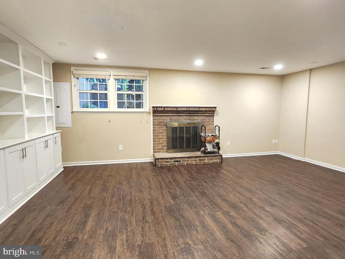 9314 MILLBRANCH PL, FAIRFAX, Virginia 22031, 4 Bedrooms Bedrooms, ,3 BathroomsBathrooms,Residential,For sale,9314 MILLBRANCH PL,VAFX2245274 MLS # VAFX2245274