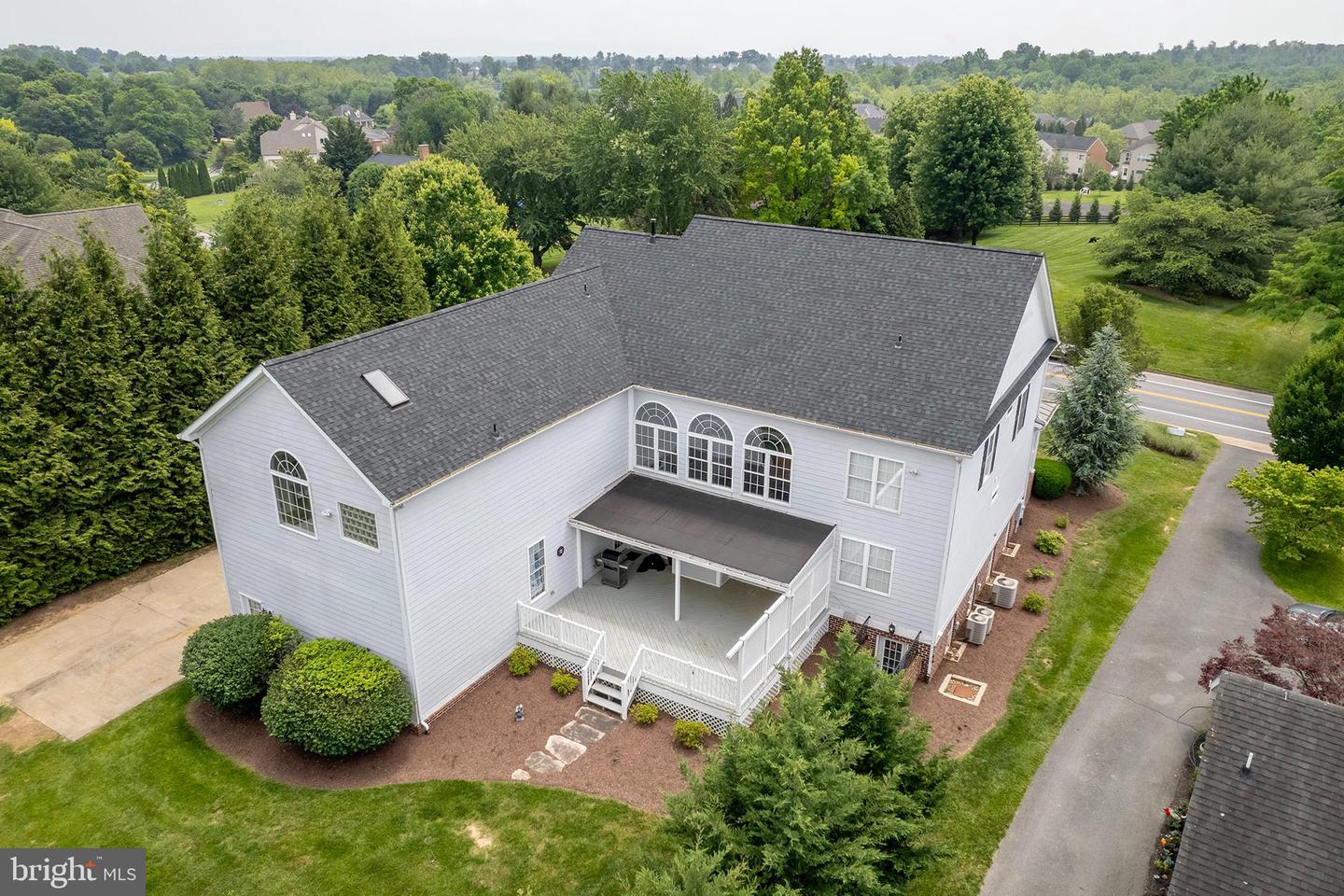 1020 BRECKINRIDGE LN, WINCHESTER, Virginia 22601, 8 Bedrooms Bedrooms, ,5 BathroomsBathrooms,Residential,For sale,1020 BRECKINRIDGE LN,VAWI2007912 MLS # VAWI2007912