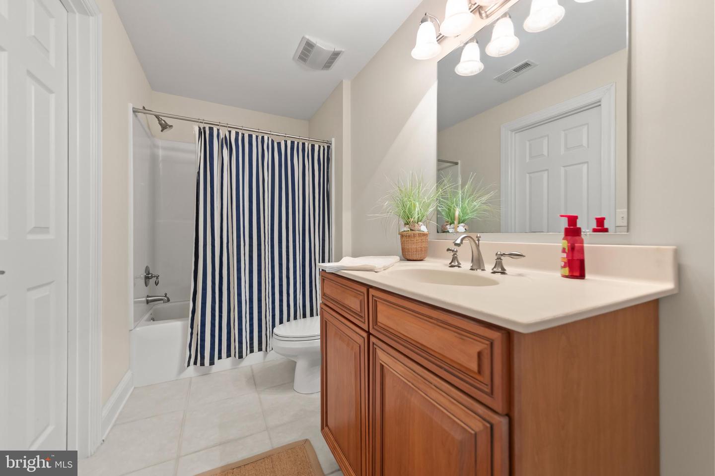 1020 BRECKINRIDGE LN, WINCHESTER, Virginia 22601, 8 Bedrooms Bedrooms, ,5 BathroomsBathrooms,Residential,For sale,1020 BRECKINRIDGE LN,VAWI2007912 MLS # VAWI2007912
