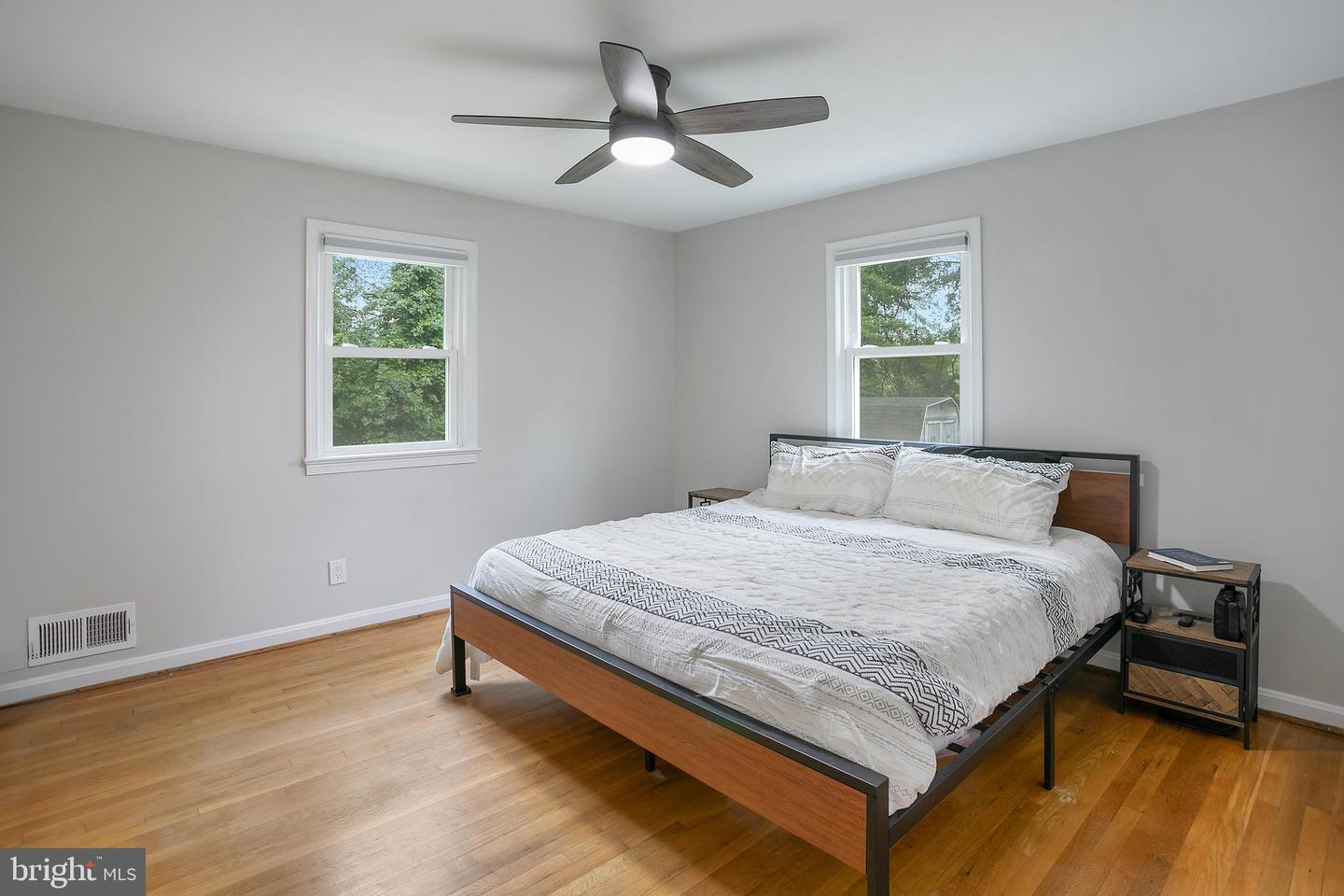 6001 KROY CT, SPRINGFIELD, Virginia 22150, 4 Bedrooms Bedrooms, ,2 BathroomsBathrooms,Residential,For sale,6001 KROY CT,VAFX2245354 MLS # VAFX2245354