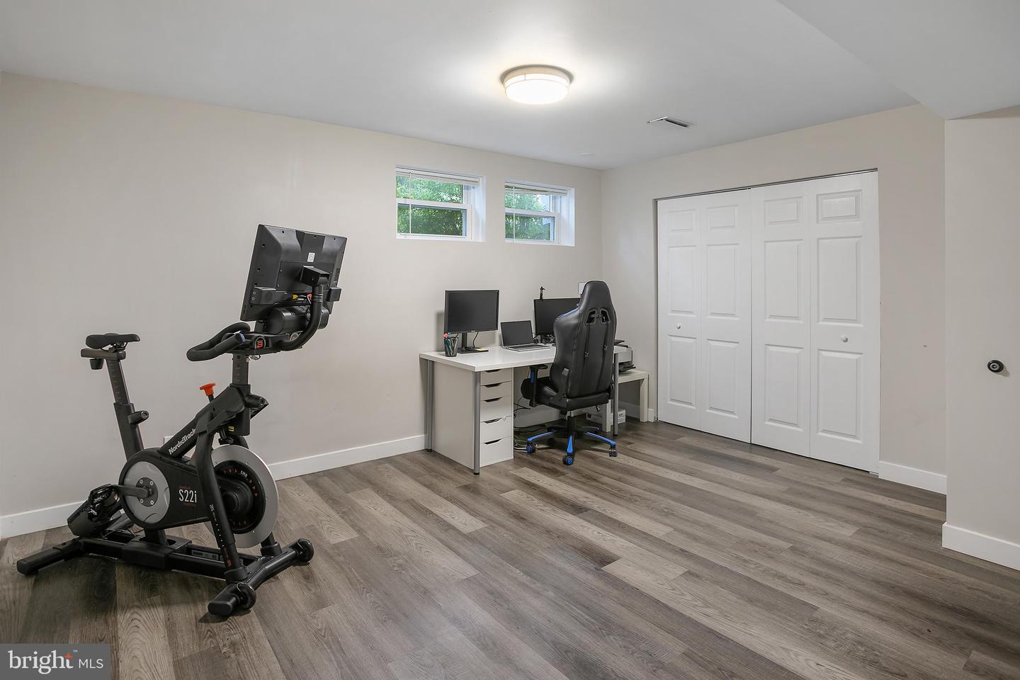 6001 KROY CT, SPRINGFIELD, Virginia 22150, 4 Bedrooms Bedrooms, ,2 BathroomsBathrooms,Residential,For sale,6001 KROY CT,VAFX2245354 MLS # VAFX2245354