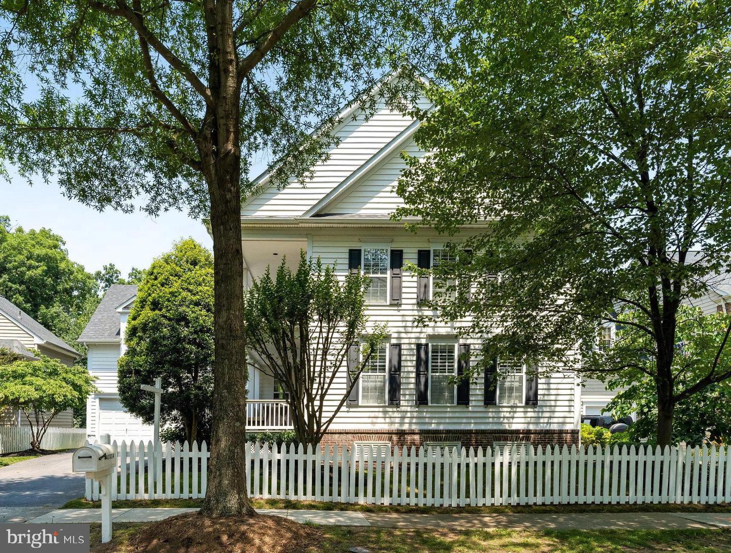 43034 CHESTERTON ST, ASHBURN, Virginia 20147, 4 Bedrooms Bedrooms, ,4 BathroomsBathrooms,Residential,For sale,43034 CHESTERTON ST,VALO2098732 MLS # VALO2098732