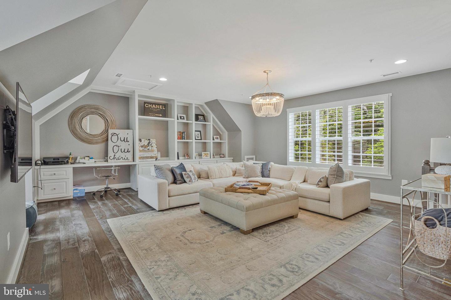 43034 CHESTERTON ST, ASHBURN, Virginia 20147, 4 Bedrooms Bedrooms, ,4 BathroomsBathrooms,Residential,For sale,43034 CHESTERTON ST,VALO2098732 MLS # VALO2098732