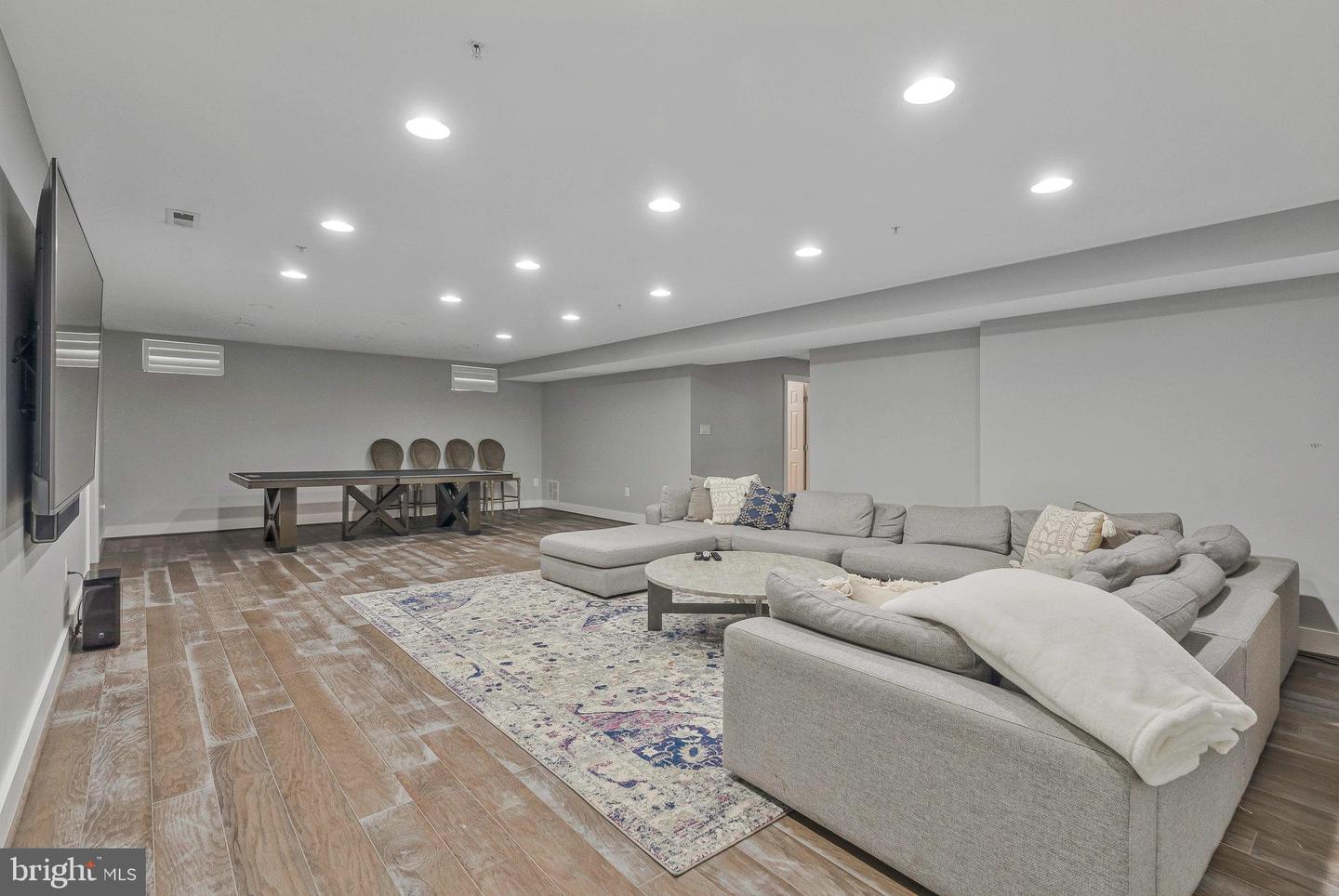 43034 CHESTERTON ST, ASHBURN, Virginia 20147, 4 Bedrooms Bedrooms, ,4 BathroomsBathrooms,Residential,For sale,43034 CHESTERTON ST,VALO2098732 MLS # VALO2098732