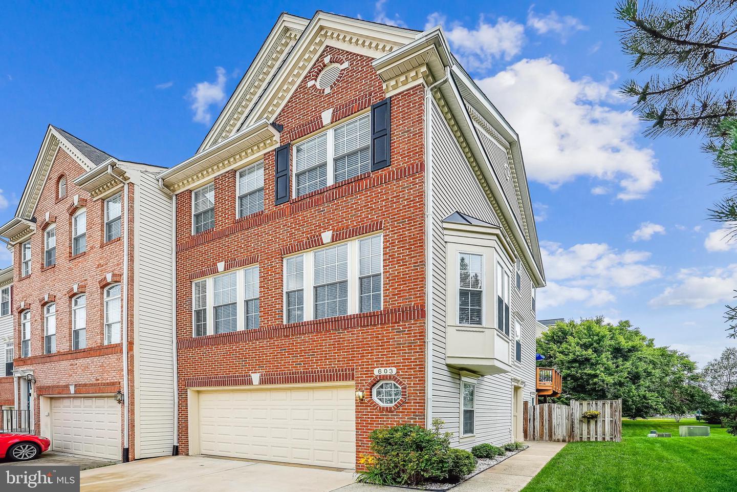603 HOWITZER TER NE, LEESBURG, Virginia 20176, 3 Bedrooms Bedrooms, ,2 BathroomsBathrooms,Residential,For sale,603 HOWITZER TER NE,VALO2098754 MLS # VALO2098754