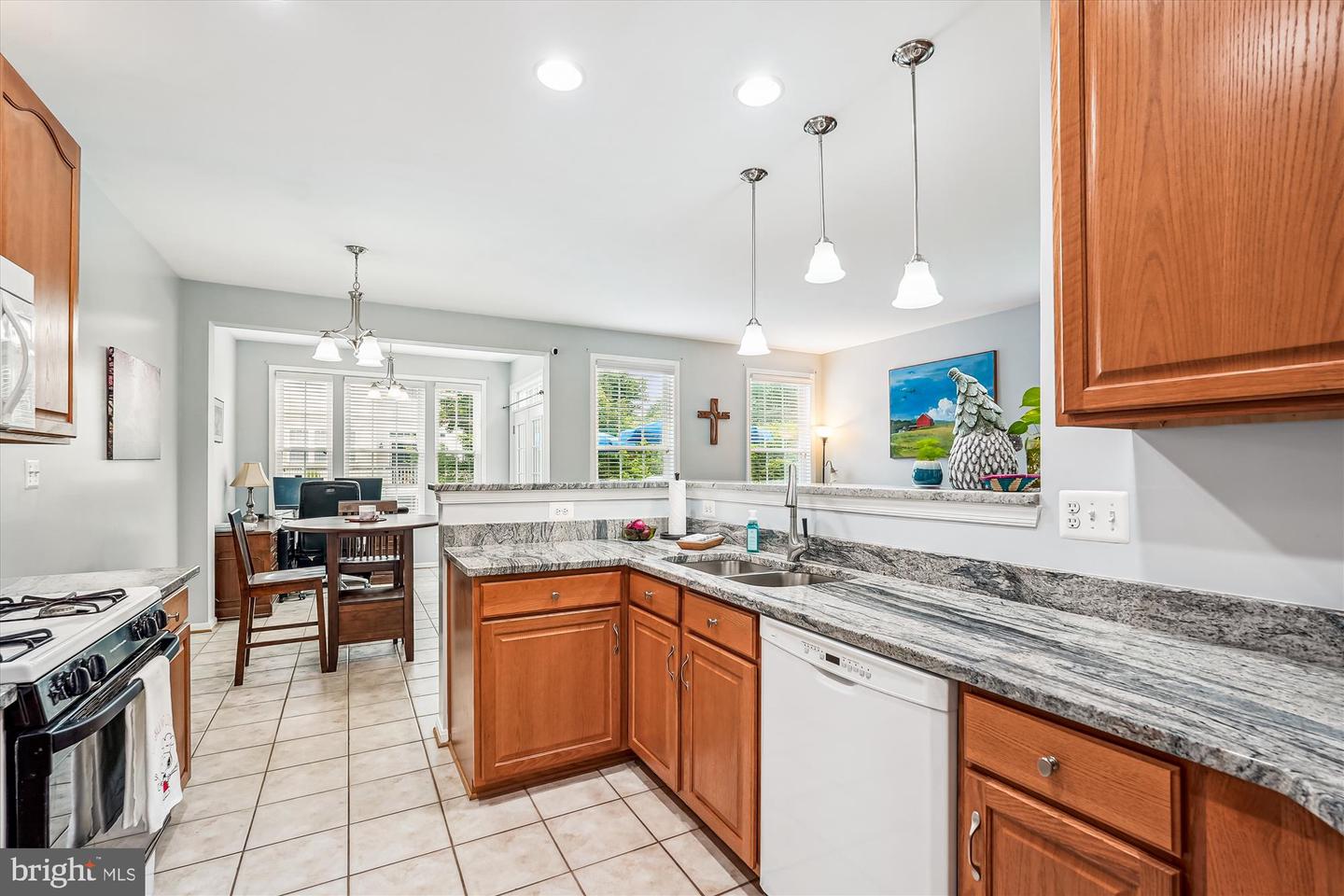 603 HOWITZER TER NE, LEESBURG, Virginia 20176, 3 Bedrooms Bedrooms, ,2 BathroomsBathrooms,Residential,For sale,603 HOWITZER TER NE,VALO2098754 MLS # VALO2098754