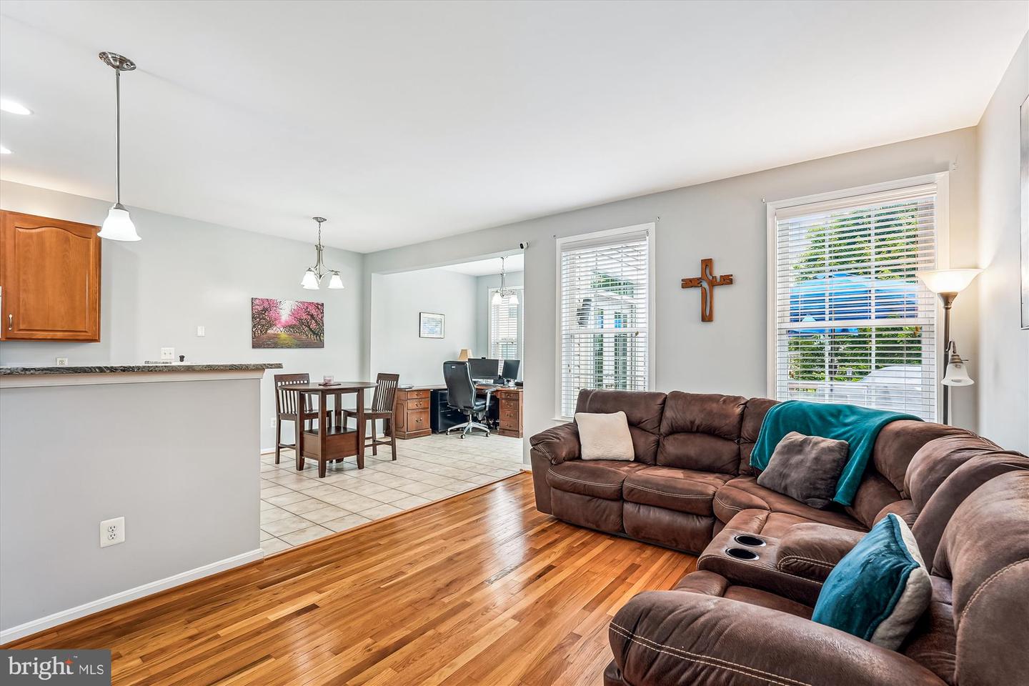 603 HOWITZER TER NE, LEESBURG, Virginia 20176, 3 Bedrooms Bedrooms, ,2 BathroomsBathrooms,Residential,For sale,603 HOWITZER TER NE,VALO2098754 MLS # VALO2098754
